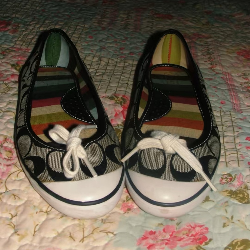 Coach Ballet Flats with Bow Accent - Picture 2 of 5